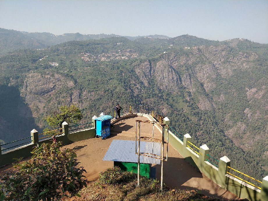 Dolphin’s Nose View Point